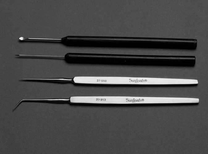 Needles, Dissecting product photo Front View L