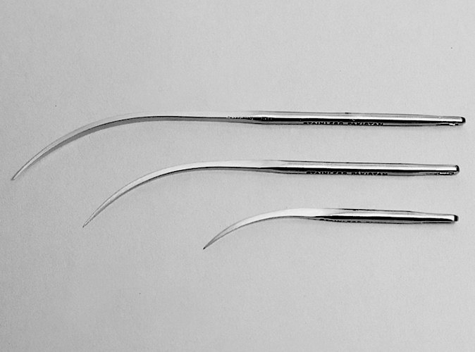 Needles, Post Mortem Produktfoto Front View L